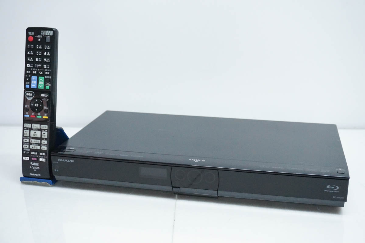 中古 SHARPシャープ ブルーレイディスクレコーダー AQUOSアクオスブルーレイ HDD1TB Wチューナー BD-W1300