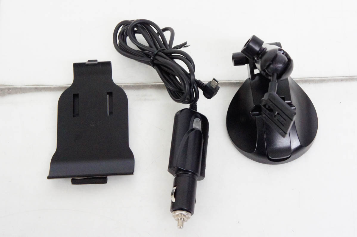 中古 Yupiteruユピテル 7V型 ワンセグ搭載 ポータブルカーナビ YPB736