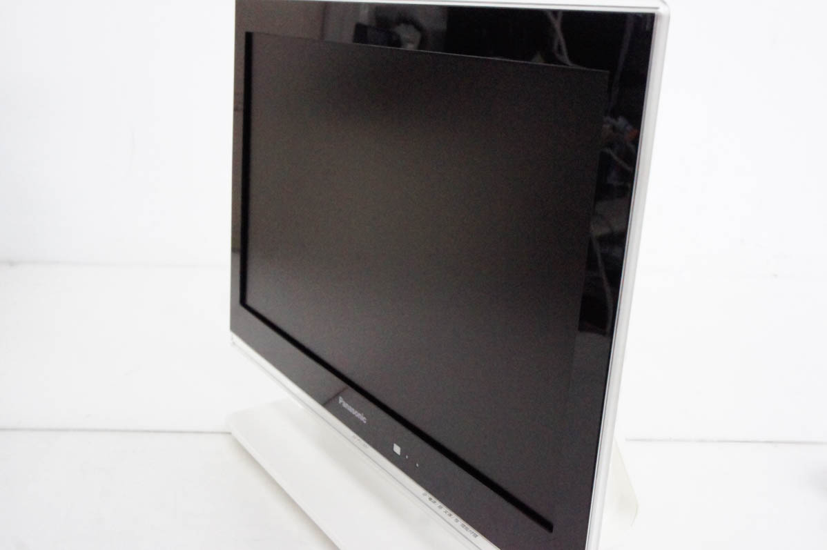 中古 Panasonicパナソニック 15V型デジタル ポータブルテレビ プライベート・ビエラ VIERA SV-PT15S1-K :  d0602924 : エスネットショップ ヤフー店 - 通販 - Yahoo!ショッピング