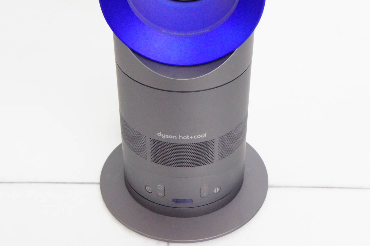 Dyson Hot + Cool 扇風機・冷風機 ブルー Amazon | Dyson AM05 Hot + Cool Fan Heater (Iron/Blue