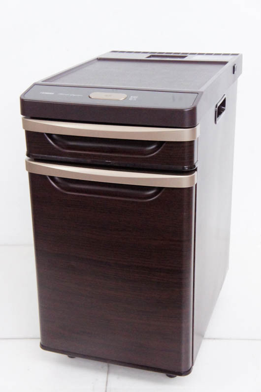 中古 TWINBIRDツインバード ベッドサイド冷蔵庫 HR-D282 電子冷却式