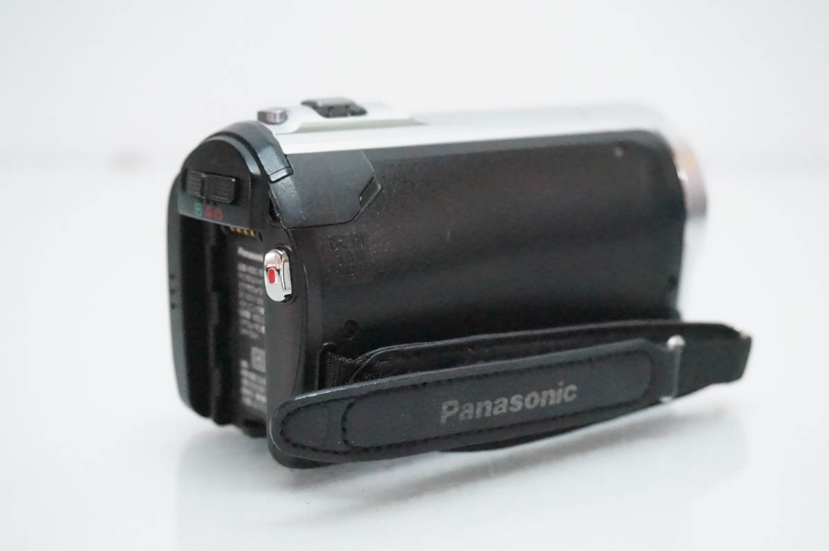 中古 Panasonicパナソニック デジタルハイビジョンビデオカメラ HDC
