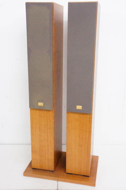 ONKYO　D−105Fトールボーイスピーカー 左右（動作品）（直接引渡し可） ONKYO D−105Fトールボーイスピーカー 左右（動作品）（直接