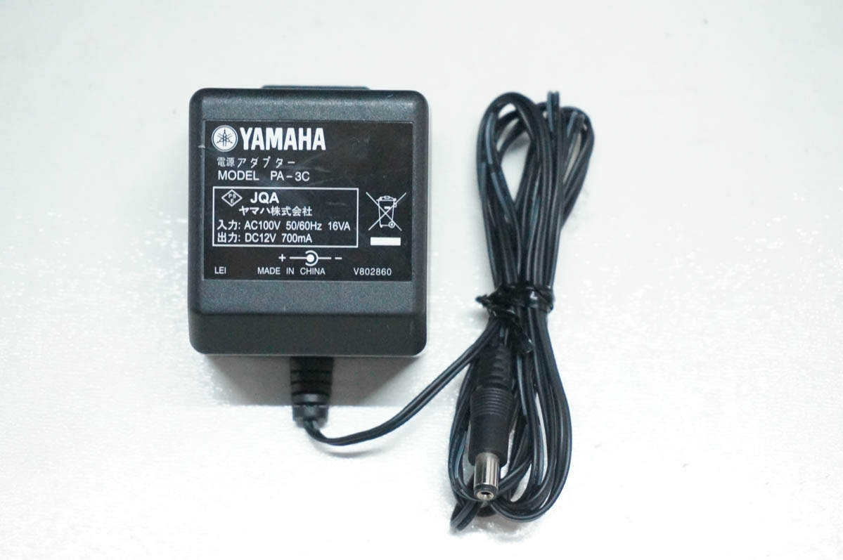 中古 YAMAHAヤマハ 電子キーボード piaggeroピアジェーロ NP-11 61鍵