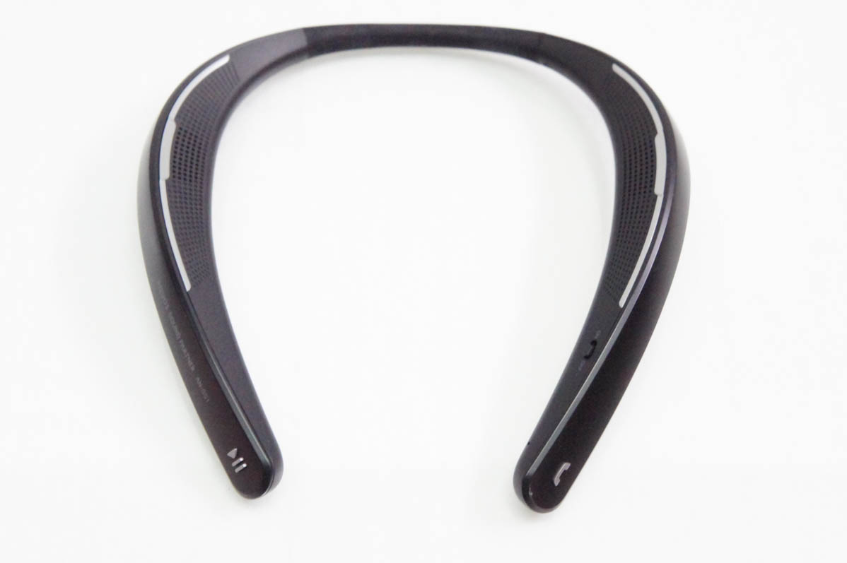 中古 SHARPシャープ ウェアラブルネックスピーカー AQUOS サウンド