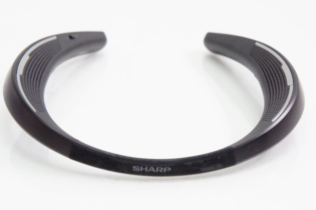 中古 SHARPシャープ ウェアラブルネックスピーカー AQUOS サウンド 中古 SHARPシャープ ウェアラブルネックスピーカー AQUOS サウンド