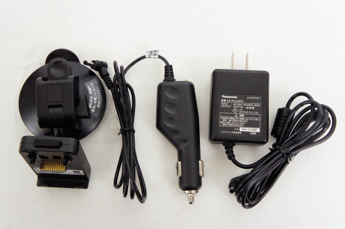 Panasonic ポータブルナビCN-GP600FVD カーナビ 中古品 中古 Panasonicパナソニック 6.2V型 SSDポータブル