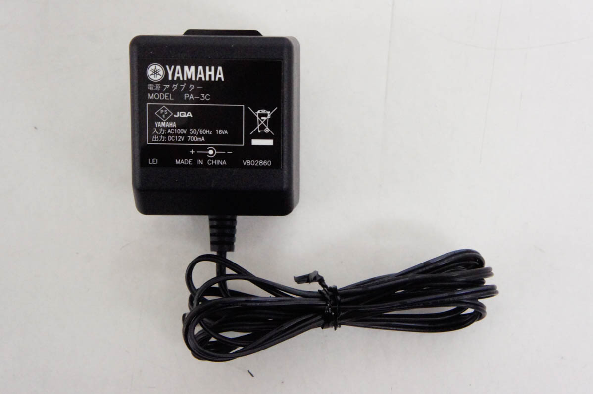 中古 YAMAHAヤマハ 電子キーボード piaggeroピアジェーロ NP-12