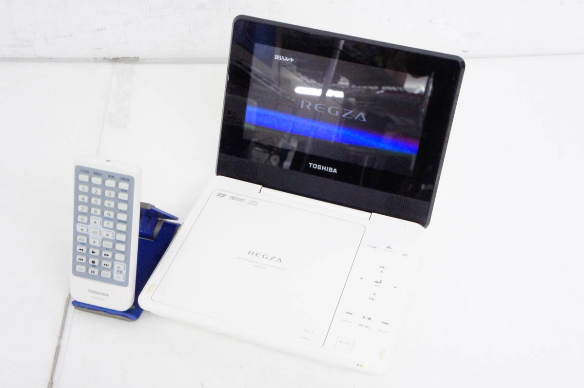 TOSHIBA REGZA SD-P77SW 7v型 ホワイト DVDプレーヤー 中古 東芝TOSHIBA 7V型ポータブルDVDプレーヤー REGZAレグザ SD
