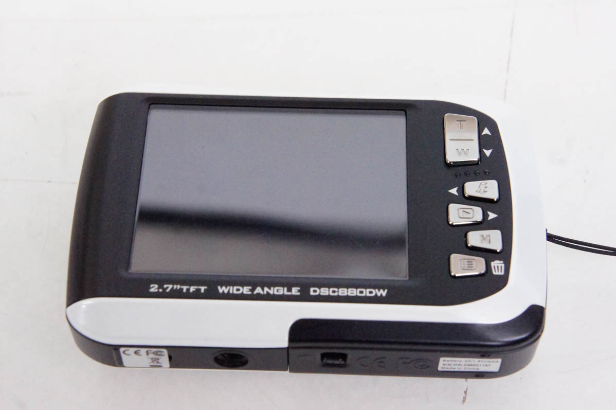 中古 Kenkoケンコー 防水デュアルモニターデジタルカメラ DSC880DW
