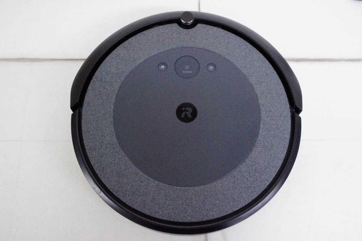 【中古】☆iRobot Roomba ルンバ　i3 ロボット掃除機☆ 中古 iRobotアイロボット ロボット掃除機 Roomba i3 ルンバ