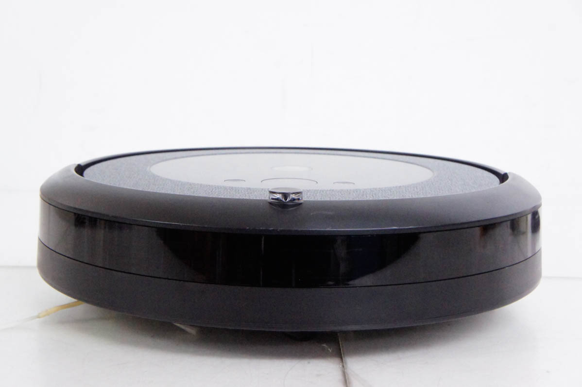 【中古】☆iRobot Roomba ルンバ　i3 ロボット掃除機☆ 中古 iRobotアイロボット ロボット掃除機 Roomba i3 ルンバ