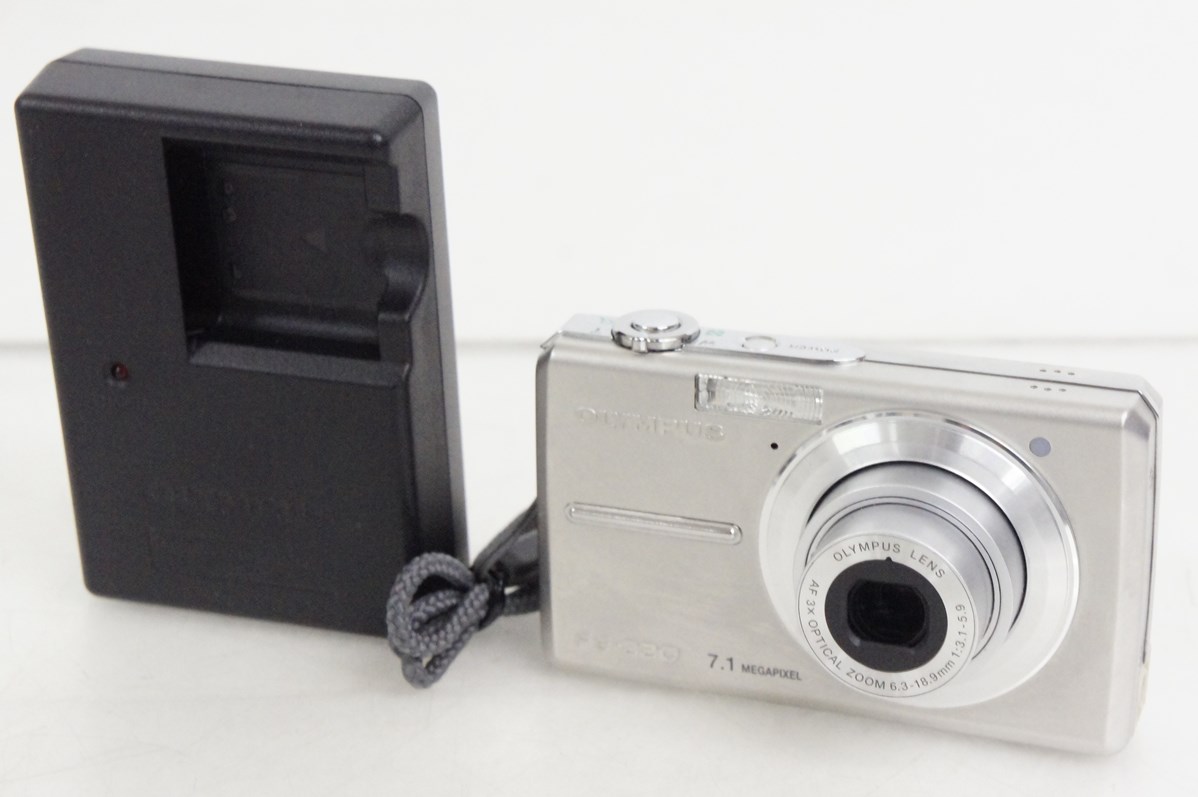 【動作確認済】OLYMPUS FE-220コンパクトデジタルカメラ　オリンパス 中古 OLYMPUSオリンパス コンパクトデジタルカメラ CAMEDIA FE