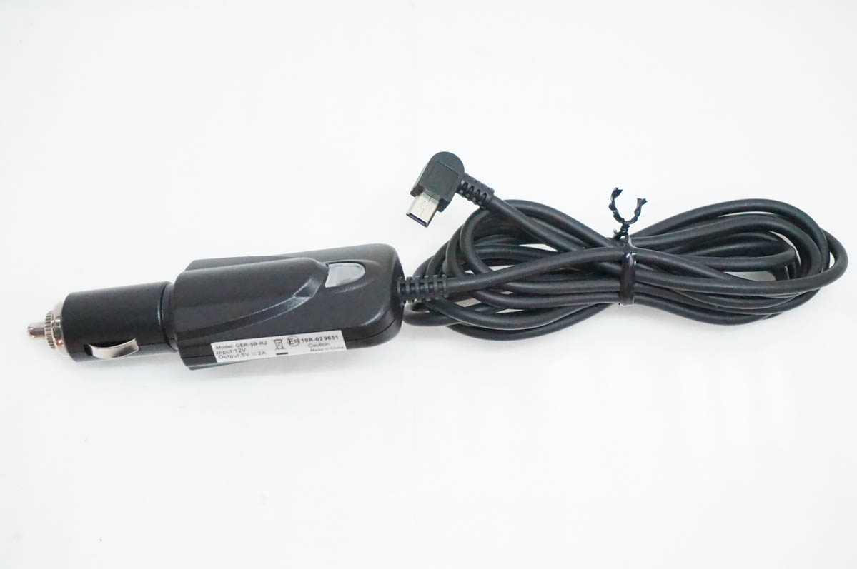 中古 Yupiteruユピテル 7V型 ワンセグ搭載 ポータブルカーナビ YPB747