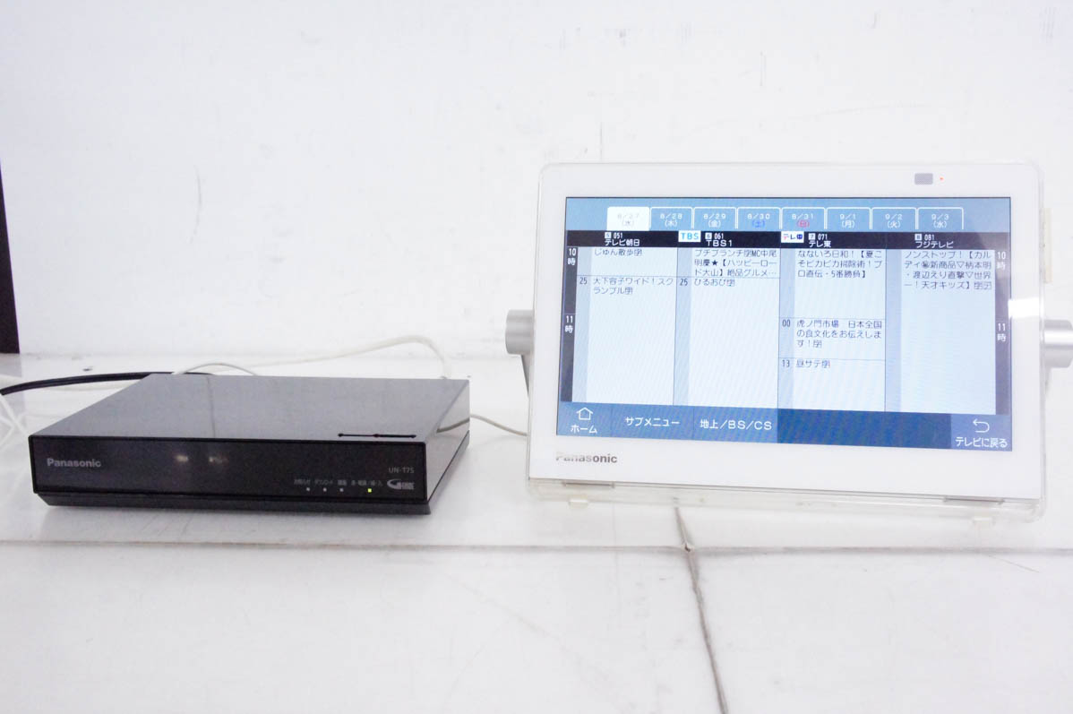6042【未開封品】パナソニック UN-10T7-W 500GB レコーダー付 6042【未開封品】パナソニック UN-10T7-W 500GB レコーダー付