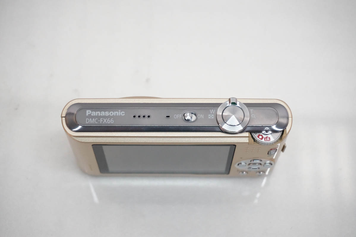 中古 Panasonicパナソニック コンパクトデジタルカメラ LUMIX