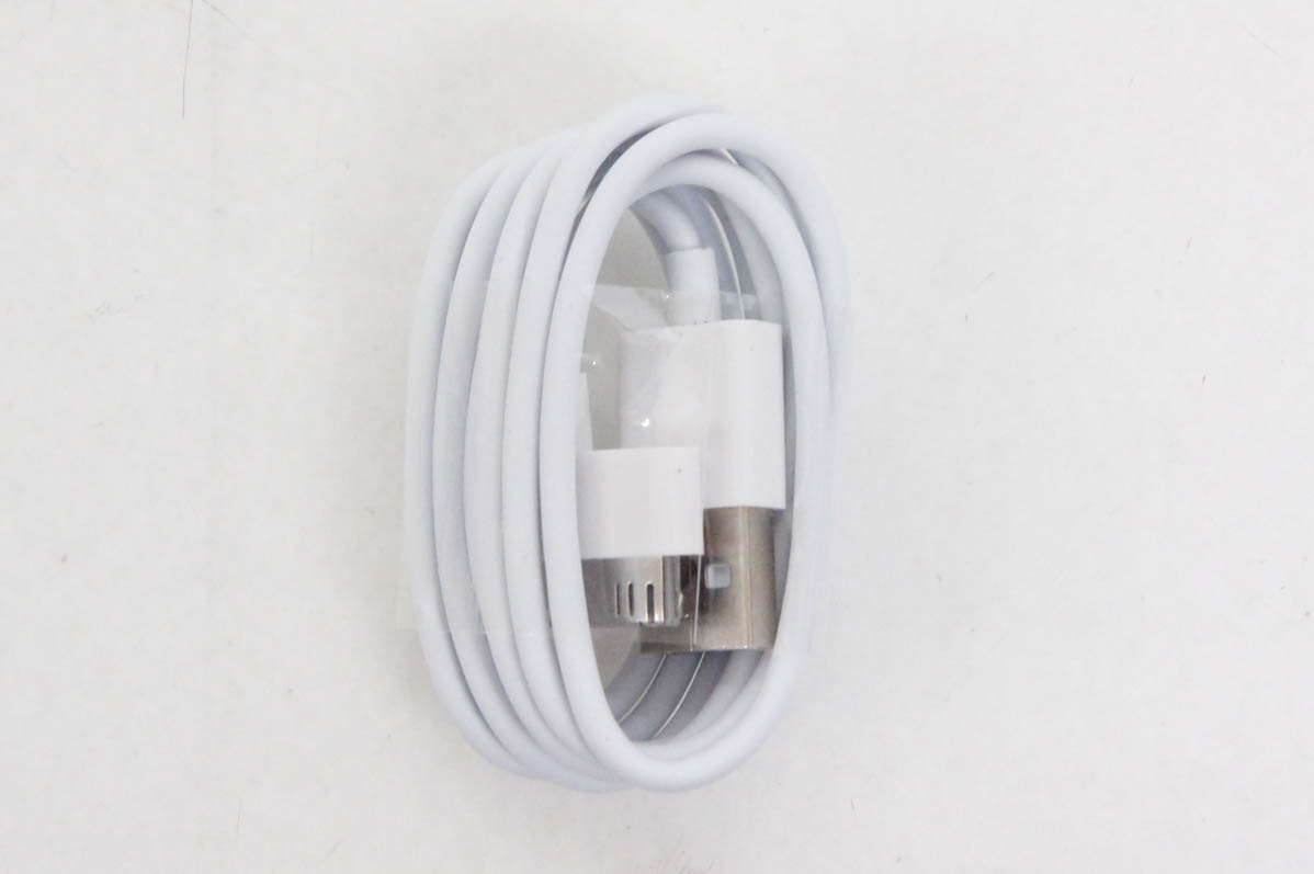 中古 Appleアップル iPod classic 160GB シルバー MC293J : エス