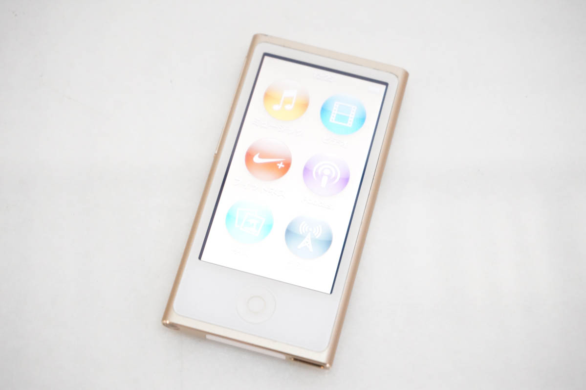 【希少】iPod nano 第7世代 16GB ゴールド MKMX2J/A 中古 Appleアップル 第7世代 iPod nano 16GB ゴールド MKMX2J : エス