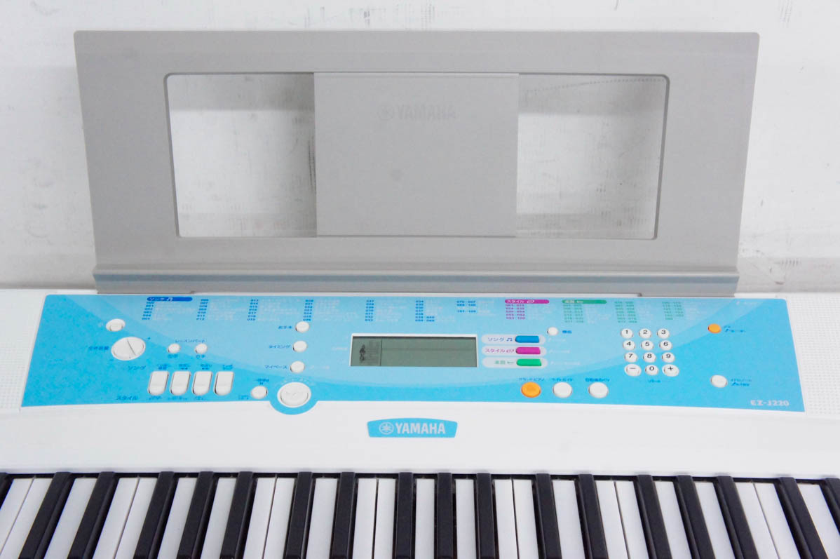 中古 YAMAHAヤマハ ポータトーン 電子キーボード 61鍵 EZ-J220