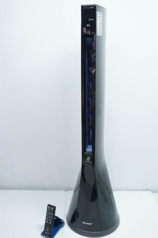 中古 SHARPシャープ プラズマクラスタースリムイオンファン 高濃度 