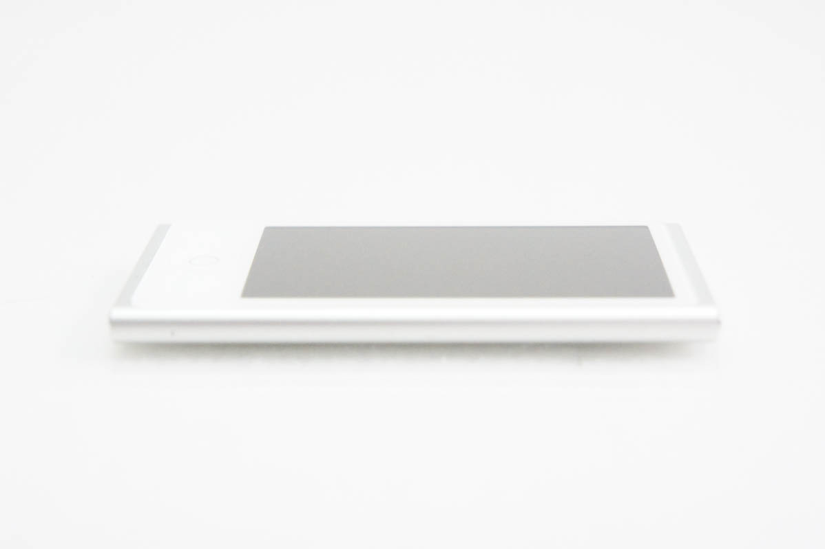 中古 Appleアップル 第7世代 iPod nano 16GB シルバー MD480LL : エス