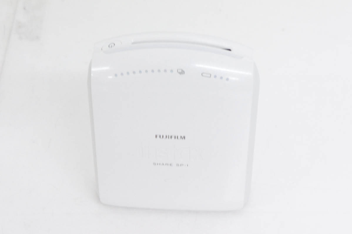 中古 FUJIFILM富士フィルム スマホde...の詳細画像1