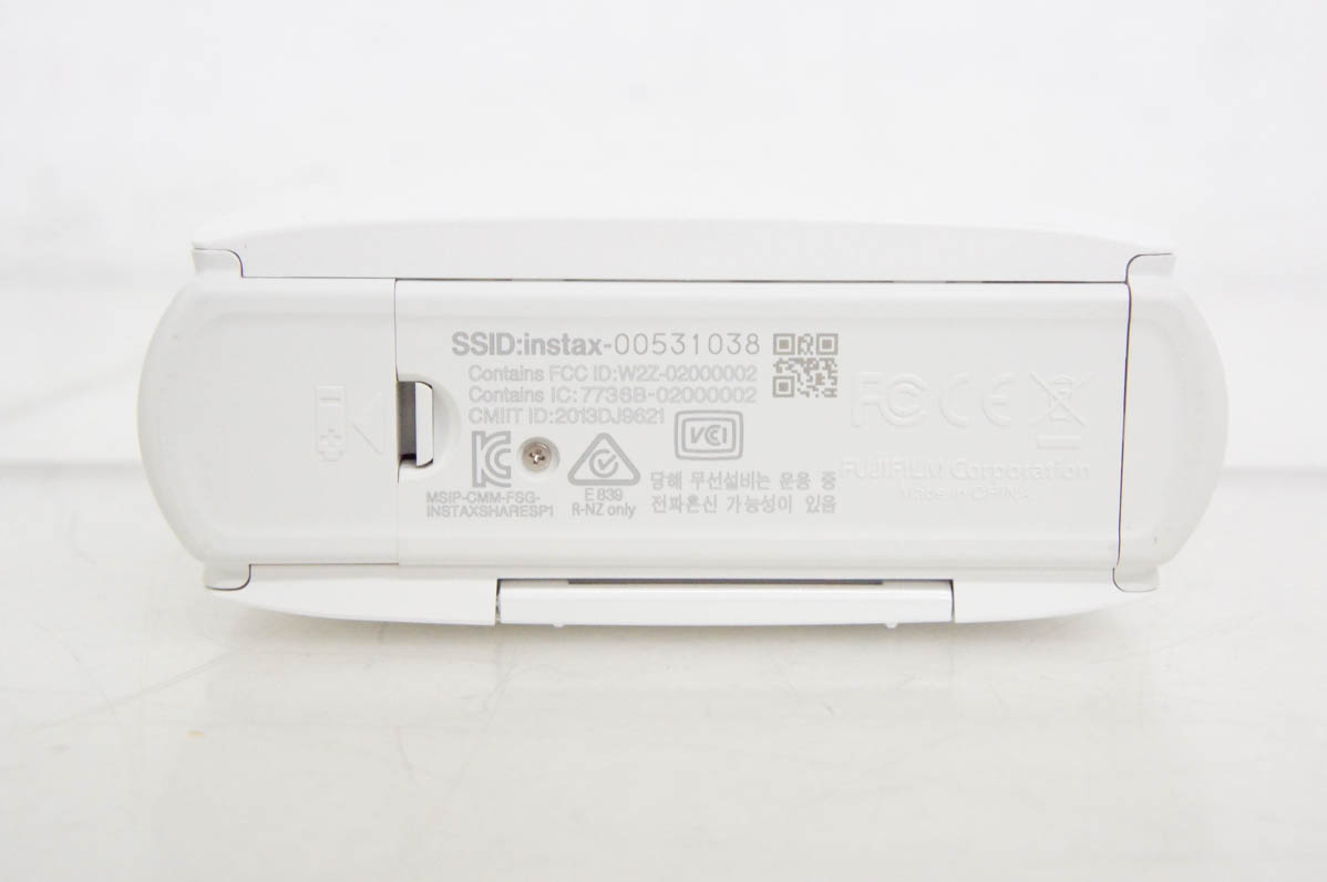 中古 FUJIFILM富士フィルム スマホde...の詳細画像4