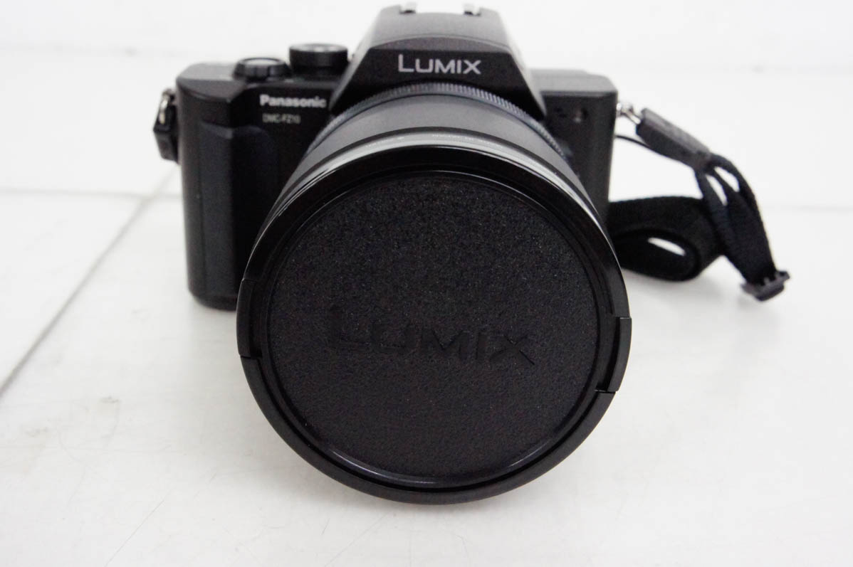 中古 Panasonicパナソニック デジタルカメラ LUMIX DMC-FZ10 400万画素