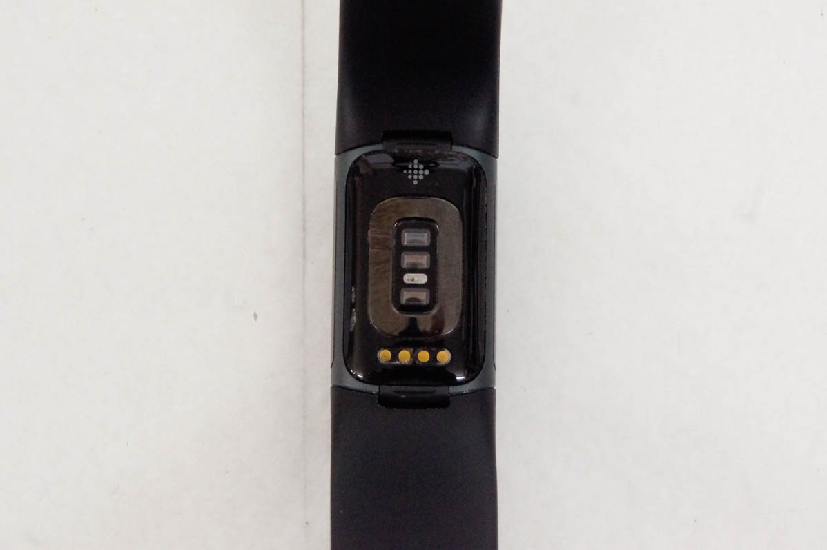 中古 Fitbitフィットビット フィットネストラッカー Fitbit Charge5