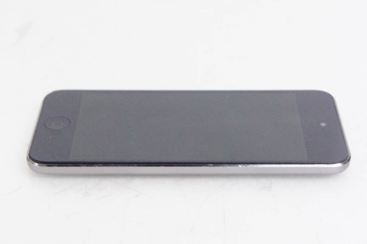 中古 Appleアップル 第5世代 iPod touch 32GB スペースグレイ ME978J/A