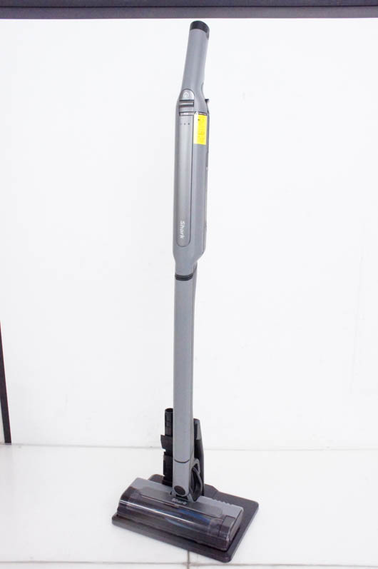 中古 SharkNinjaシャークニンジャ コードレススティッククリーナー