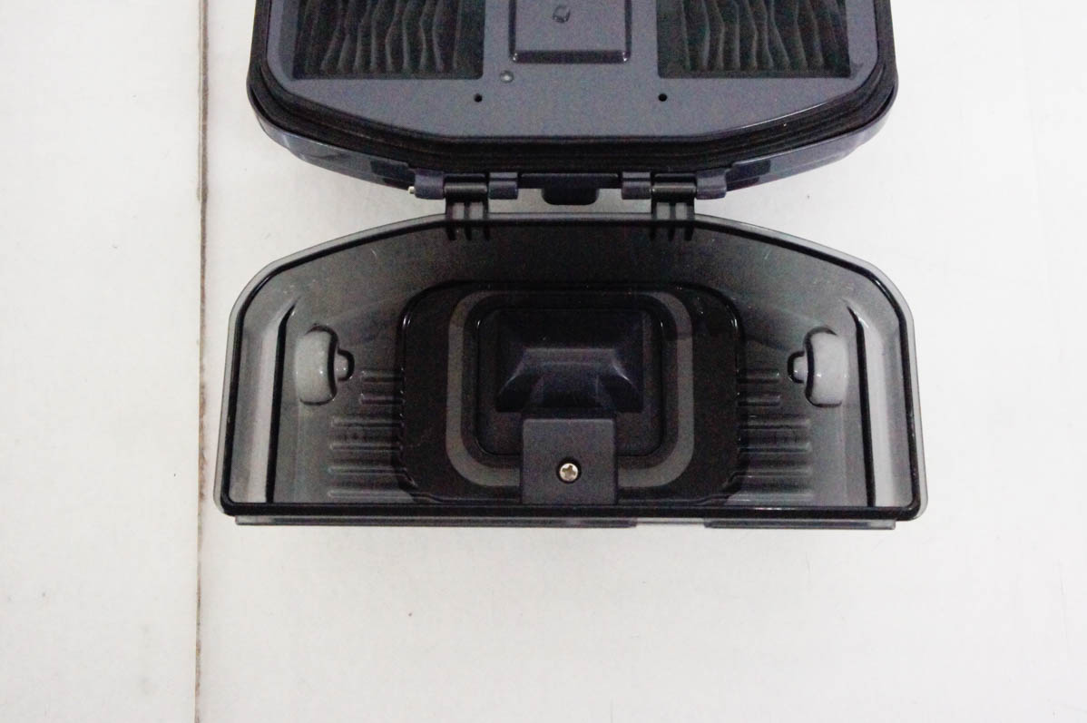 中古 東芝TOSHIBA スマートロボットクリーナー TORNEO ROBO