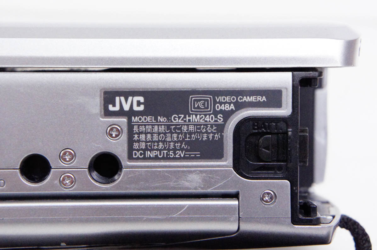 中古 JVC Victorビクター ハイビジョンメモリームービー エブリオEverio GZ-HM240 ビデオカメラ