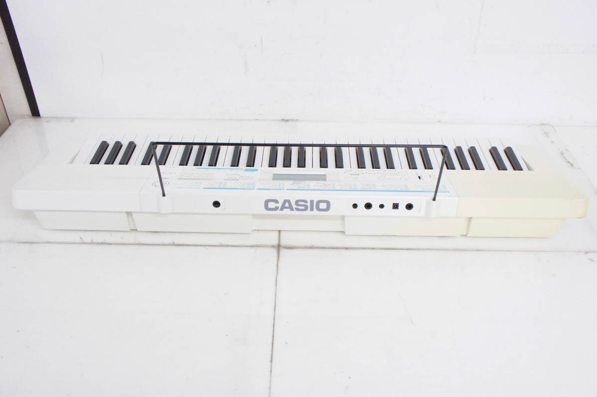【良品】CASIO　カシオ　電子ピアノ　LK-311　61鍵盤　光ナビキーボード Amazon | CASIO(カシオ) 61鍵盤 電子キーボード 光