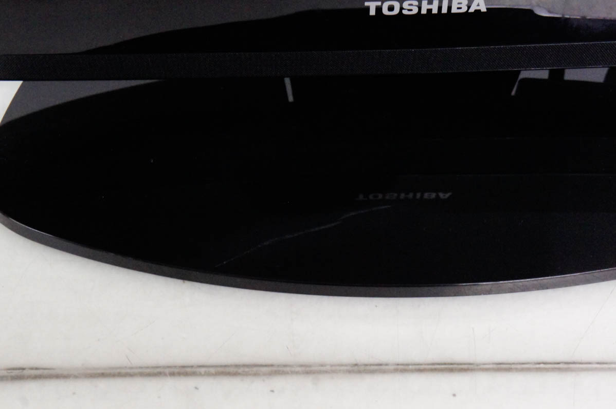 中古 東芝TOSHIBA 19V型 地上デジタルチューナー搭載液晶テレビ REGZA