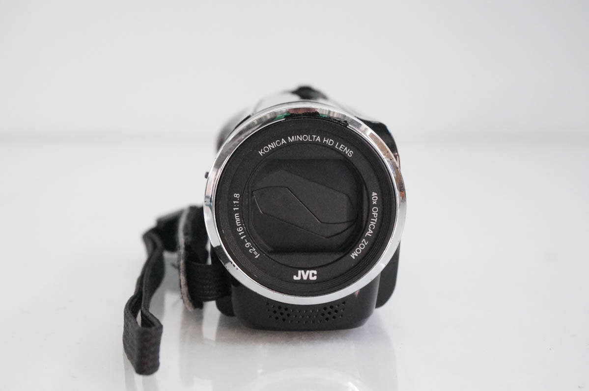 中古 JVC Victorビクター エブリオEverio ビデオカメラ GZ-E180 : エス