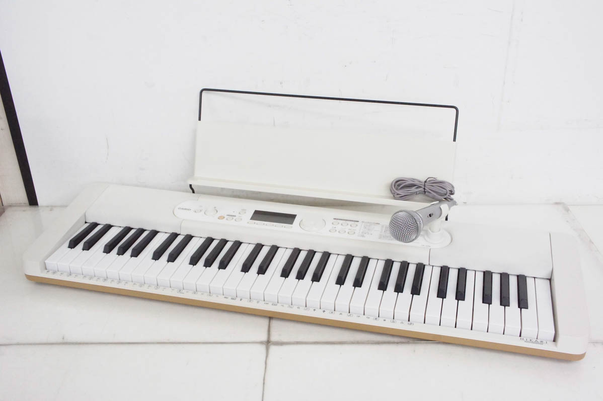 CASIO LK-526　カシオ 光るキーボード61鍵　中古品 中古 CASIOカシオ 光ナビゲーションキーボード カシオトーン LK
