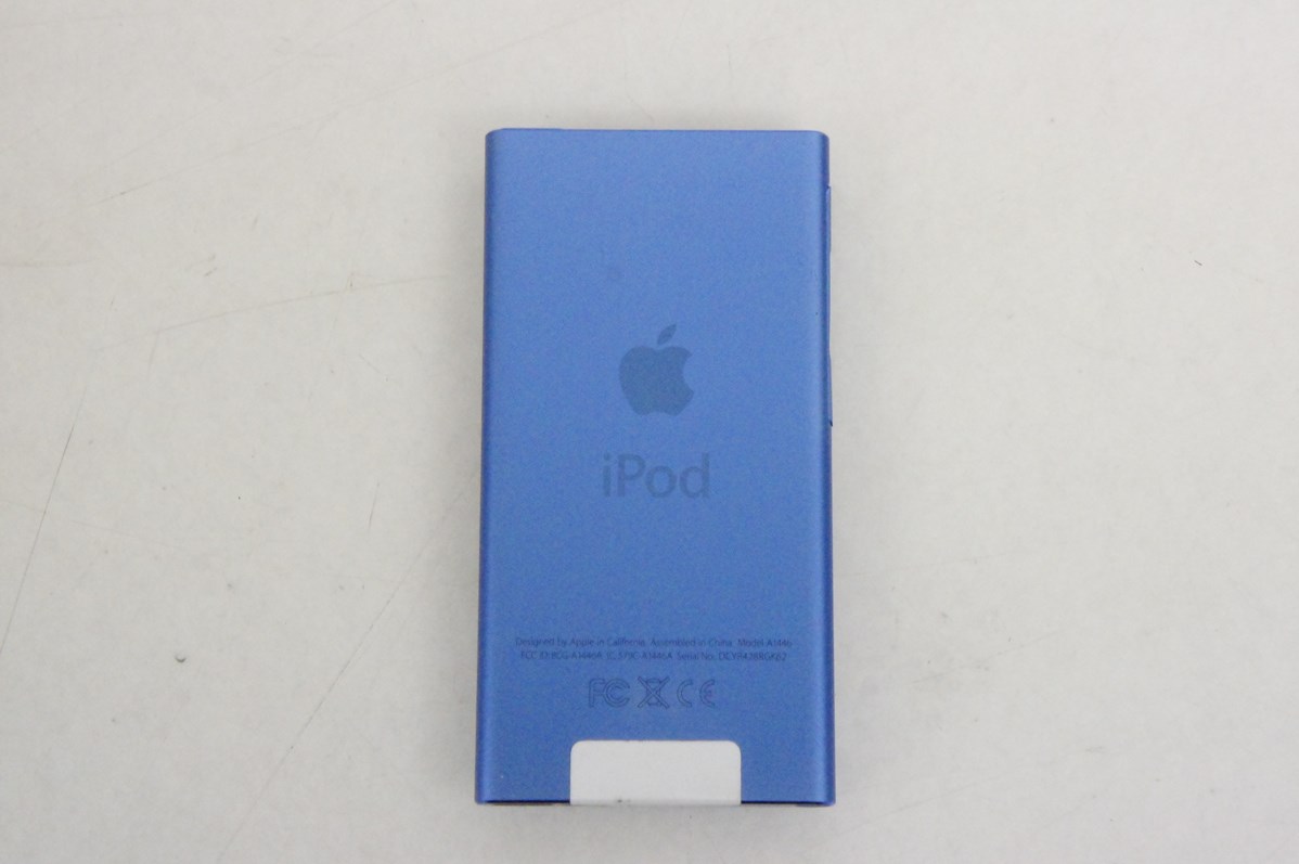中古 Appleアップル 第7世代 iPod nano 16GB ブルー MKN02J