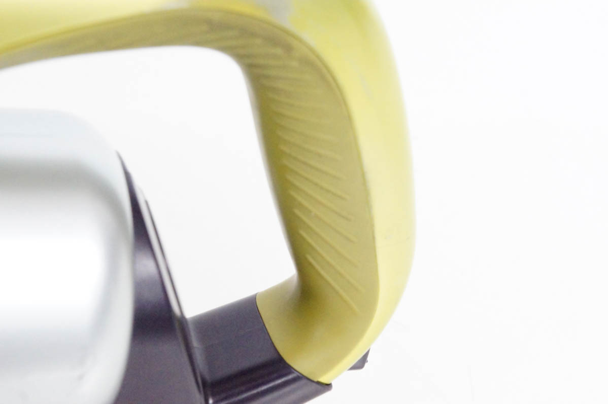 中古 C SHARPシャープ コードレススティック掃除機 RACTIVE Air EC-A1R