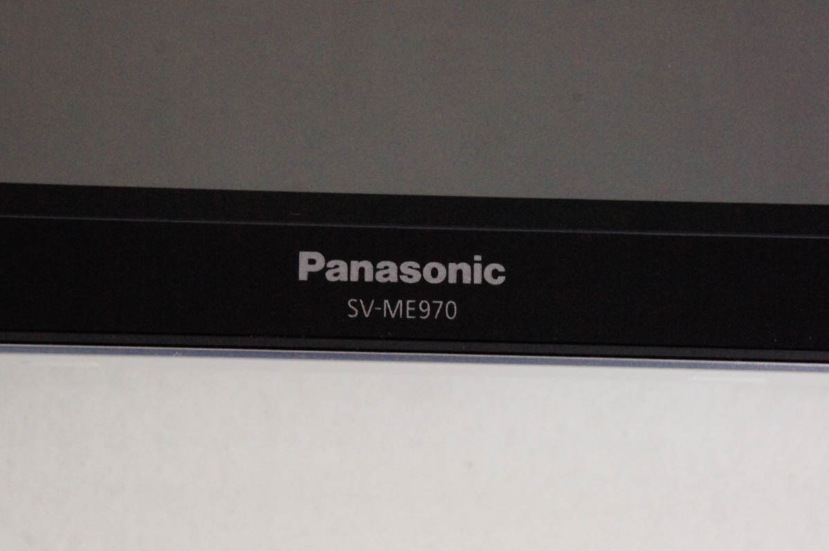 中古 Panasonicパナソニック ポータブルワンセグテレビ 7V型 VIERAビエラ 防水 無線LAN内蔵 SV-ME970 ポータブルTV