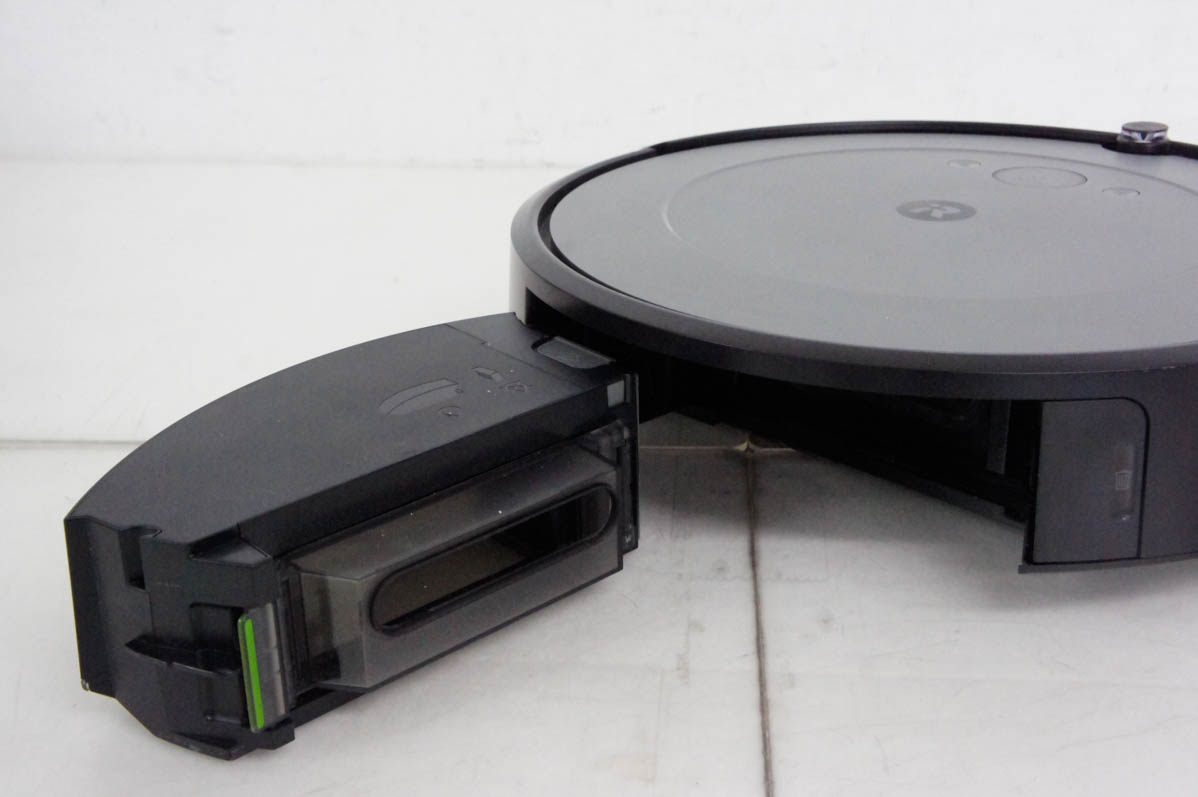 中古 C iRobotアイロボット ロボット掃除機 Roomba ルンバ i2