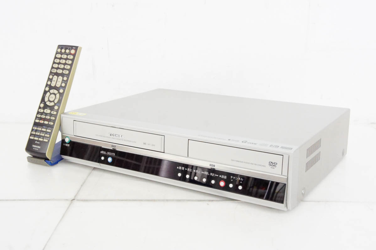 中古 東芝TOSHIBA VTR一体型DVDビデオプレーヤー DVDプレーヤー一体型VHSビデオデッキ D-VR5｜snet-shop