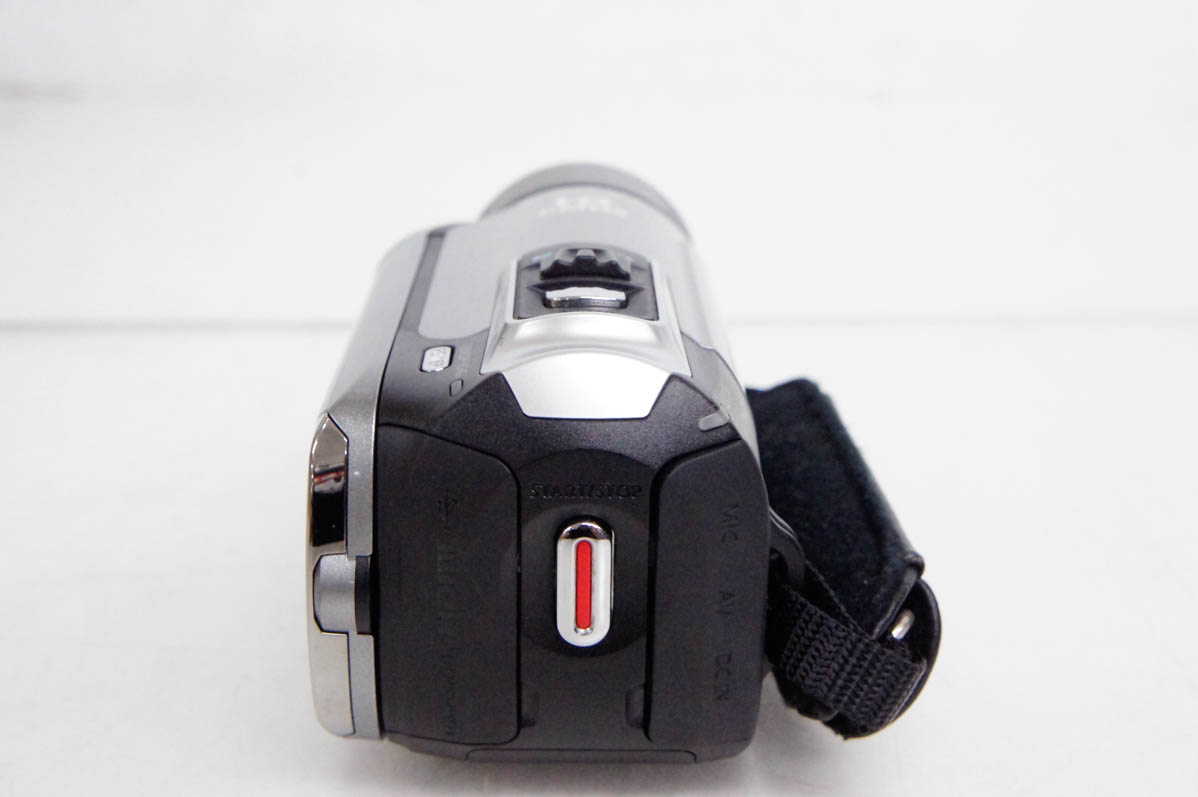 キャノンビデオカメラivis HF R100 Amazon.com : Canon VIXIA HF R100 Flash Memory Camcorder : Dv