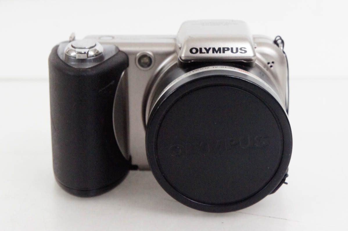 中古 OLYMPUSオリンパス コンパクトデジタルカメラ SP-600UZ