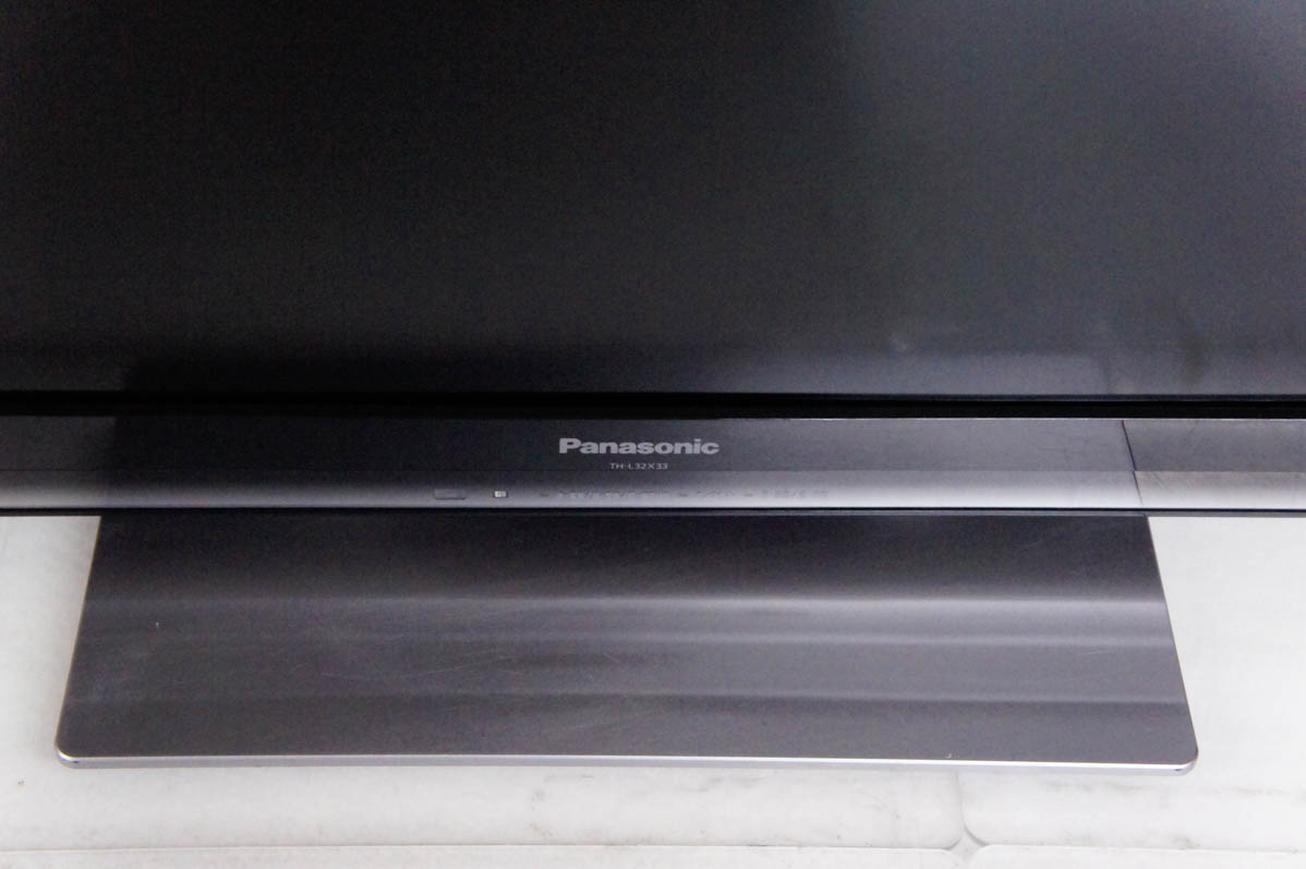 中古 Panasonicパナソニック 32V型 デジタルハイビジョン液晶テレビ 