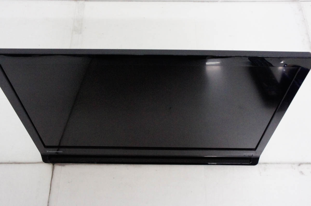中古 Panasonic ポータブル地上・BS・110度CS 19V型 デジタル 中古 Panasonic ポータブル地上・BS・110度CS 19V型 デジタル