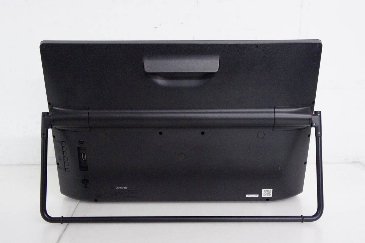 中古 Panasonic ポータブル地上・BS・110度CS 19V型 デジタル 中古 Panasonic ポータブル地上・BS・110度CS 19V型 デジタル