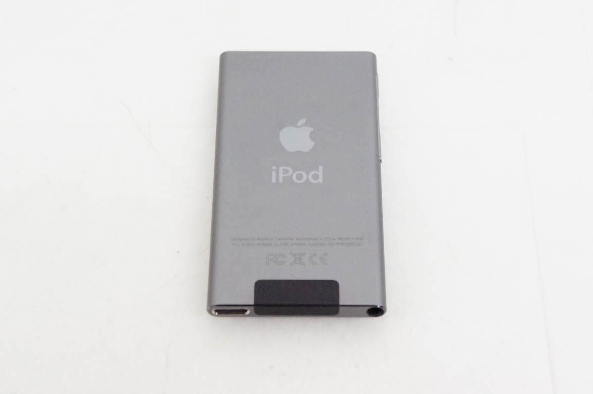 中古 Appleアップル 第7世代 iPod nano 16GB スペースグレイ