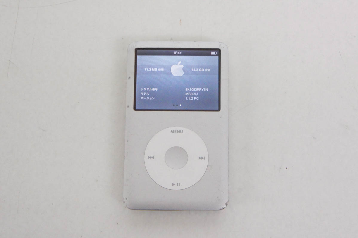 外観美品　Apple iPod Classic 80GB MB029J 中古 C Appleアップル iPod classic 80GB MB029J シルバー
