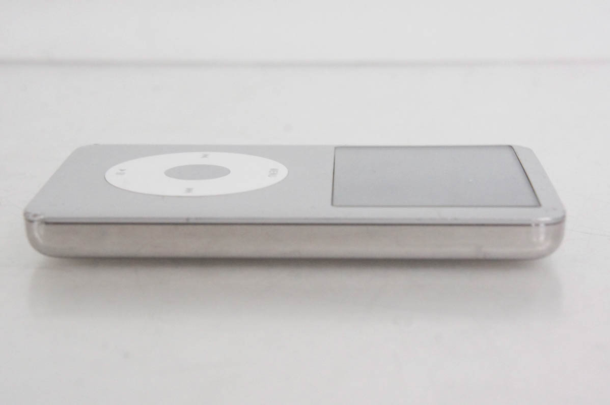 中古 C Appleアップル iPod classic 80GB MB029J シルバー